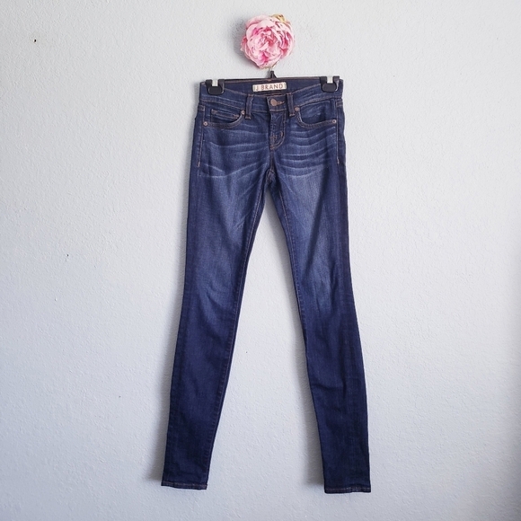 J Brand Dark Wash Skinny Jeans - Picture 1 of 7